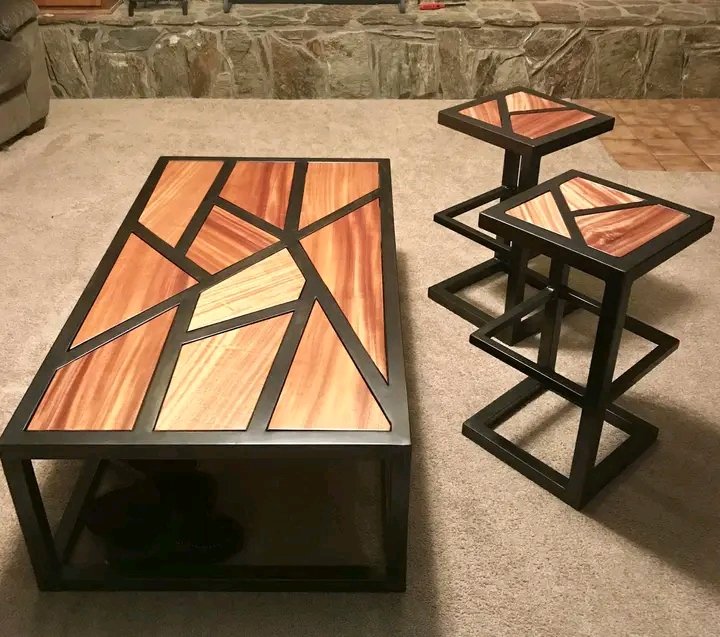 MODERN TABLE